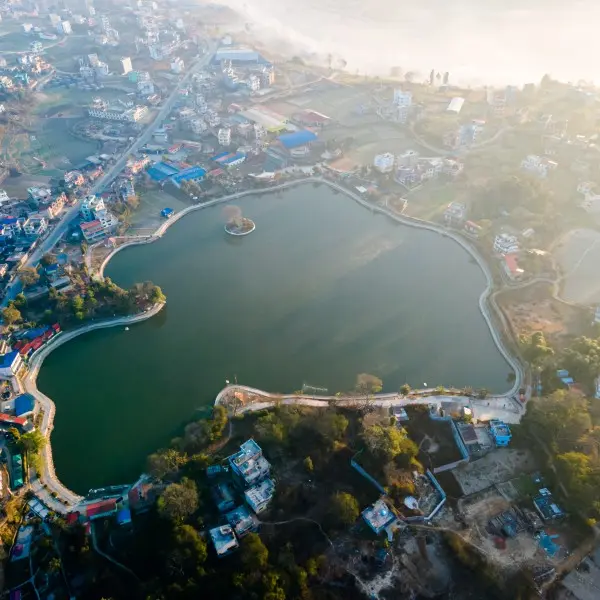 פוקרה – גלו את הקסם הטבעי של גן העדן בנפאל