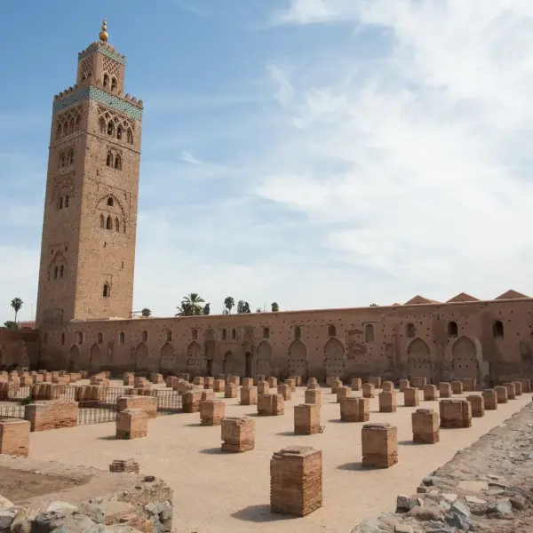 מרקש הקסומה – חוויה בלתי נשכחת של צבעים, טעמים והרפתקאות