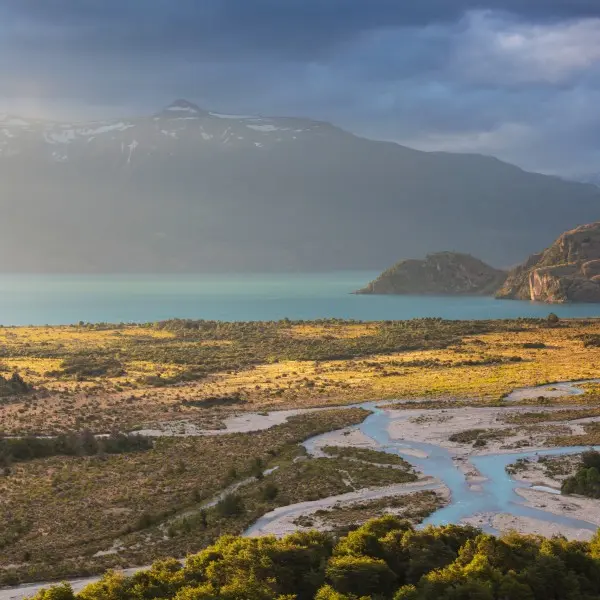 גלו את הקסם של פטגוניה הצ׳יליאנית – הרפתקה בקצה העולם