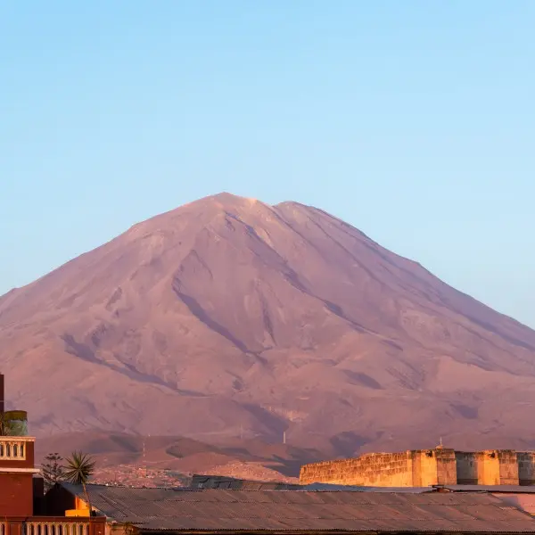 אראקיפה - הקסם הלבן של פרו מחכה לביקורכם!